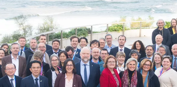 Fin présidence CNES / CEOS